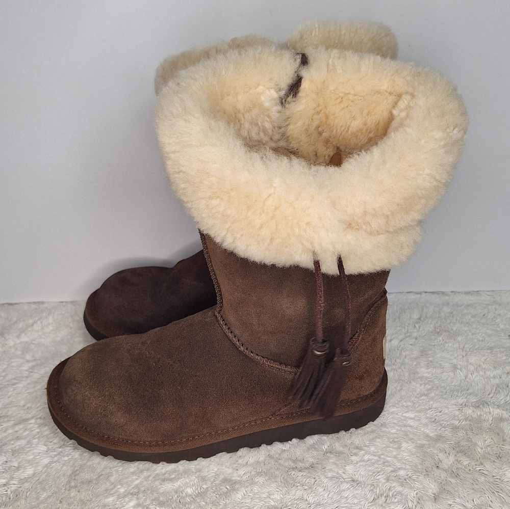Ugg  Women's Boots